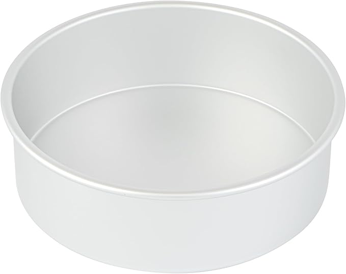 Restaurantware-Met Lux 9 x 3 Inch Straight-Sided Baking Tin, 1 Round Cake Pan - Oven-Ready, Freezable, Anodized Aluminum Round Baking Pan, Greaseproof, For Layer Birthday Cake