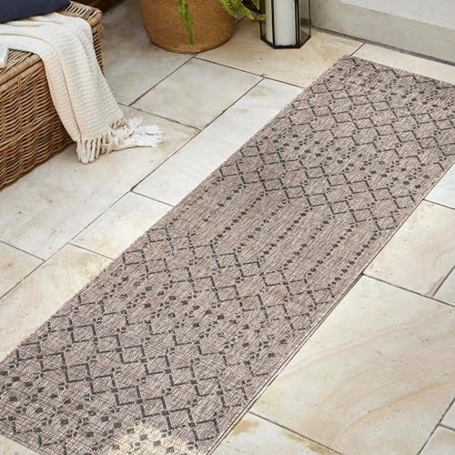 JONATHAN Y Moroccan Geometric Indoor Outdoor Runner Rug 2X8 Natural/Black, Ourika Textured Weave for Backyard, Patio, Porch, Easy-Cleaning, High Traffic, Pet-Friendly, Non-Shedding (SMB108D-28) - Image 3