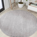JONATHAN Y Haze Solid Low-Pile Light Gray 6' Round Indoor Area Rug, Coastal,Bohemian,Minimalist,Classic, Easy-Cleaning for Living Room,Bedroom,Kitchen,Pet Friendly,Non-Shedding (SEU100K-6R) by JONATHANY