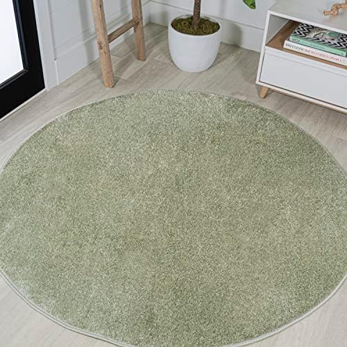 JONATHAN Y Haze Solid Low-Pile Green 6' Round Indoor Area Rug, Coastal,Bohemian,Minimalist,Classic, Easy-Cleaning for Living Room,Bedroom,Kitchen,Pet Friendly,Non-Shedding (SEU100O-6R) by JONATHANY