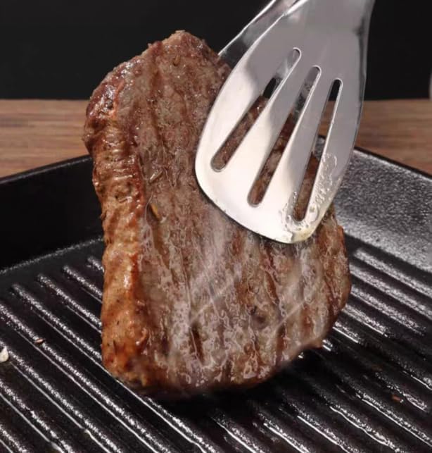 cast iron skillets Square Cast Iron Grill Pan with Wooden Handle Multi-purpose griddle pan steak pan (9.06 inches square)