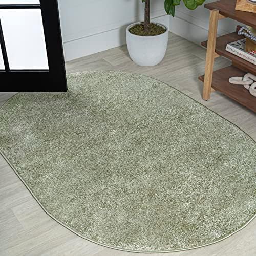 JONATHAN Y Haze Solid Low-Pile Green 6x9 Oval Indoor Area Rug, Coastal,Bohemian,Minimalist,Classic, Easy-Cleaning for Living Room,Bedroom,Kitchen,Pet Friendly,Non-Shedding (SEU100O-6OV) by JONATHANY