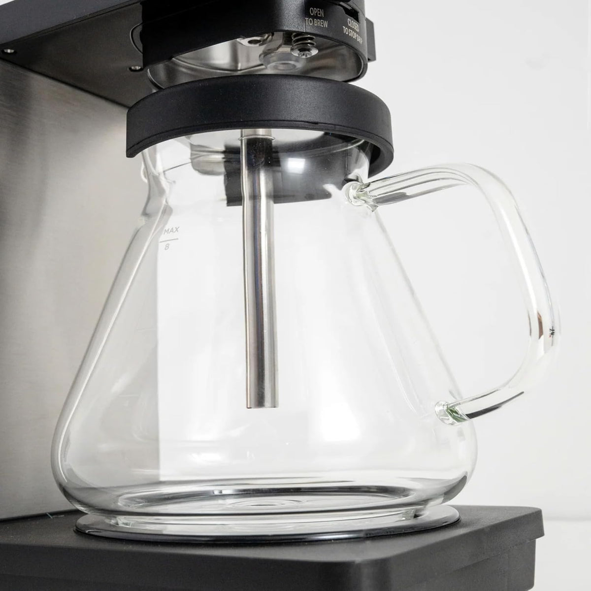 SimplyGoodCoffee THE BREWER - Plastic-Free. Coffee Maker/Coffee Machine. 8 Cup Automatic Drip Pour Over Coffee Brewer. Brewer Free of Plastic, Gold Cup Standard. Black/Stainless Steel
