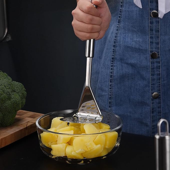 2 Pcs Potato Masher,Stainless Steel Mashed Potato Masher,Efficient Mashing Tool,Heavy Duty Wire Type Masher,Kitchen Masher Tool for Potato,Avocado,Fruits,Vegetables,Easy to Clean