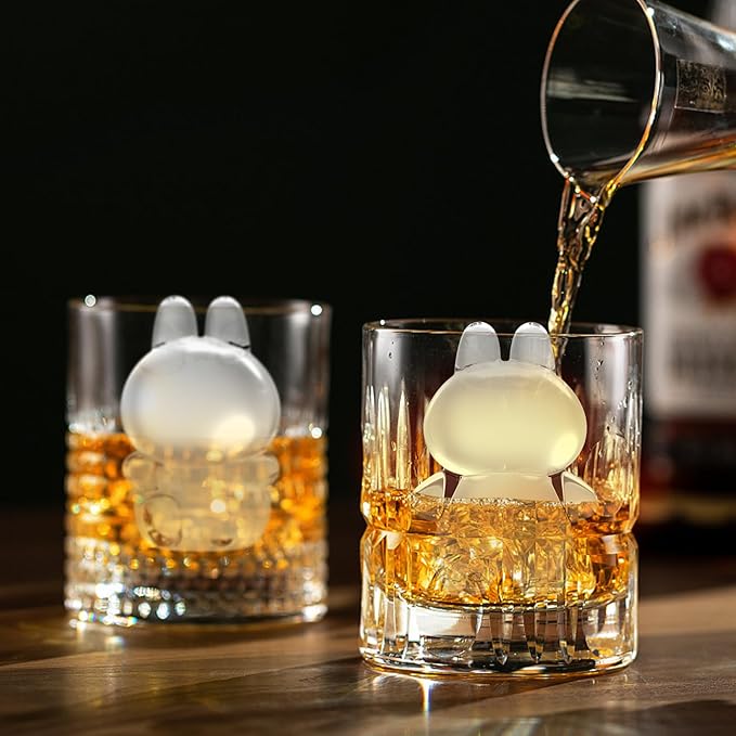 3D Rabbit Shapes Ice Cube Mold Silicone Large Ice Cube Molds 2.5 inch Animal Ice Cube Tray for Cocktails, Bourbon,Brandy, Whiskey Gifts for Men (Pink)