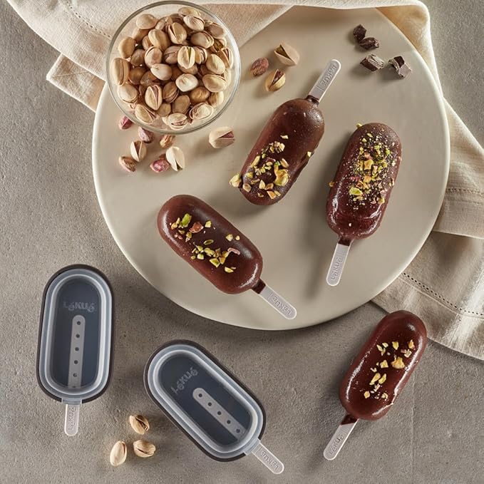 Lékué Set of 4 Classic Creamy Ice Cream Molds + Toppings Container | Fun Shape Homemade Freezer Ice Pops | Flexible Platinum Silicone for Easy Fill & Unmold | Reusable & Dishwasher Safe| Brown