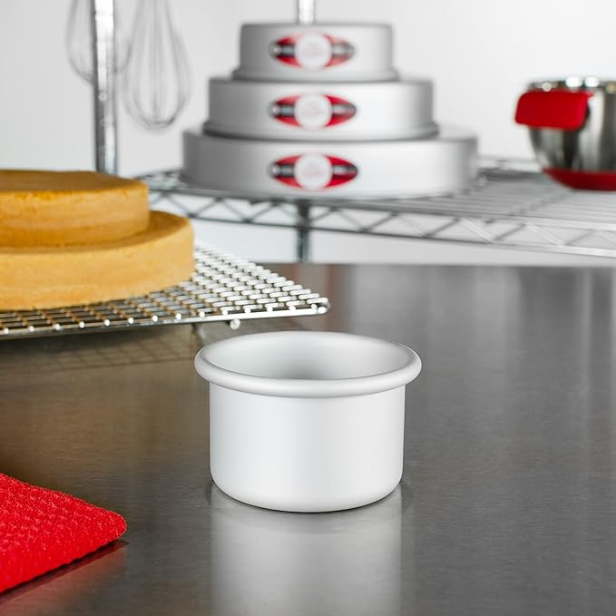 Fat Daddio's PRD-32SET Anodized Aluminum Round Cake Pans, 3 x 2 inch, Set of 2