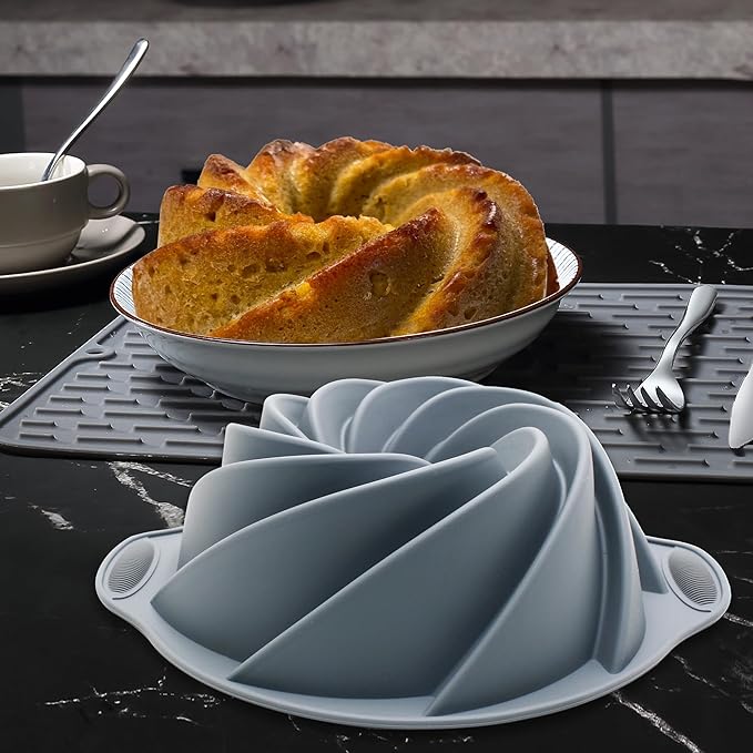 Tongjude 46 Piece Silicone Bakeware Set, Non-Stick Kitchen Oven Baking Pans, Silicone Cake Molds with Cake Mold, Chiffon Cake Pan, Donut Pan, Square Cake Pan and Loaf Pan