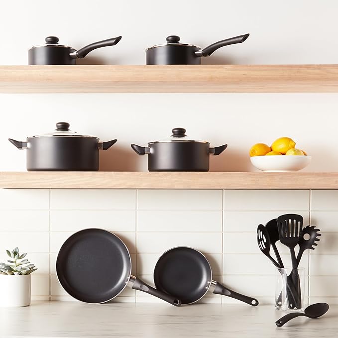 Amazon Basics Non Stick Kitchen Cookware 15-Piece Set, Non-Induction, Includes Pots, Pans, and Utensils, Black