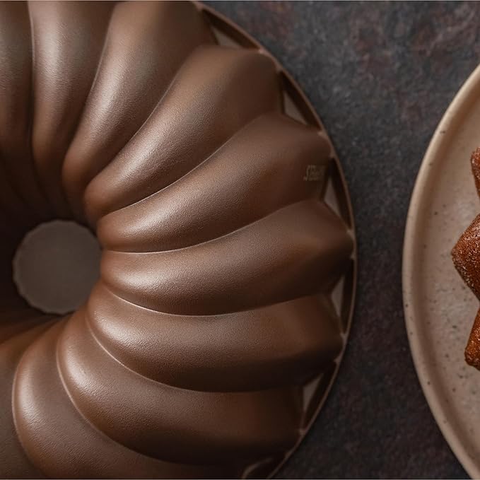 HAPPIELS 10 Cup Fluted Tube Cake Pan Nonstick, PFOA Free Fluted Cake Pan for Baking, Pound Cake Mold for Oven, Cake Molds And Cake Pans, Tube Mold, Pound Tin (Classic)