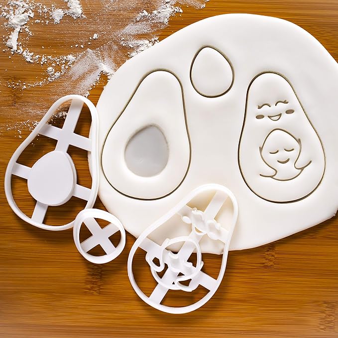 Set of 2 Avocado cookie cutters (Designs: Mother and Child, Avocado and Seed) - Bakerlogy