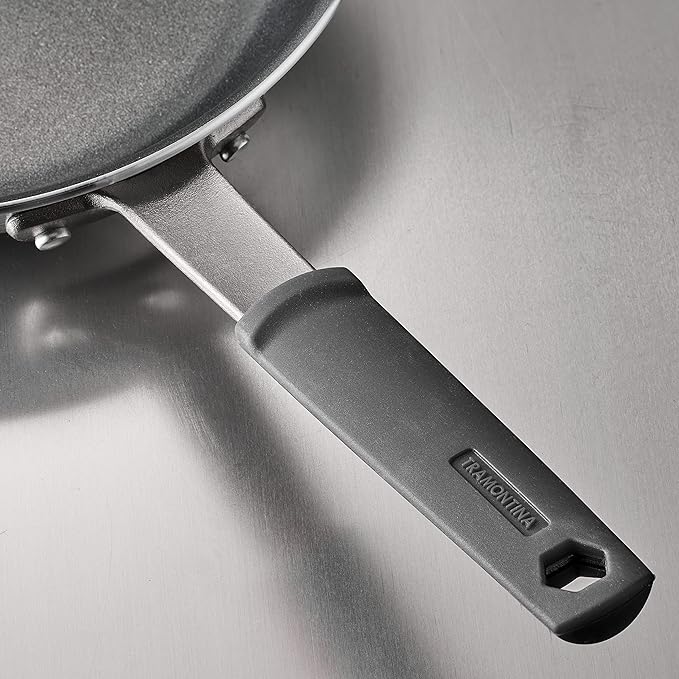 Tramontina Professional Fusion 10-Inch Non Stick Frying Pan, Heavy-Gauge Aluminum Skillet with Reinforced Nonstick Coating, Dishwasher and Oven Safe