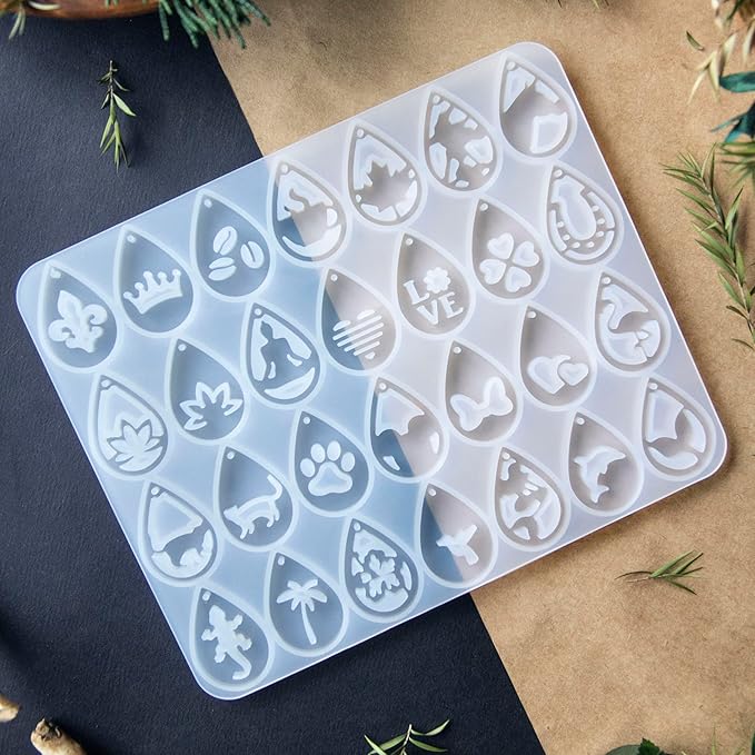 Keychain Resin Molds Silicone with Hole, 28pcs UV Resin Jewelry Mold, Epoxy Resin Molds for Keychain Pendant Jewelry Making Molds for Epoxy Resin Earring Mold, Earrings, Necklace